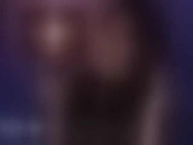 Live sex webcam photo for MarilynStone #293129933