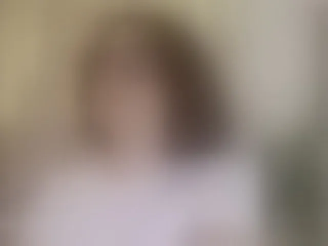 Live sex webcam photo for MarilynStone #294072076