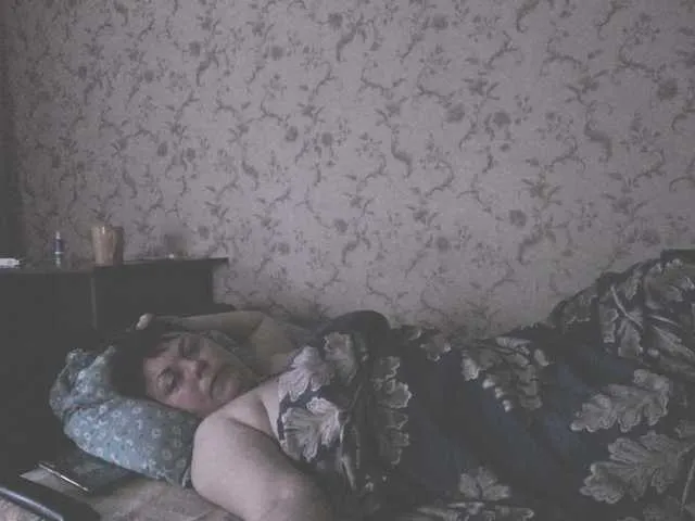 Live sex webcam photo for Marina378 #291268671