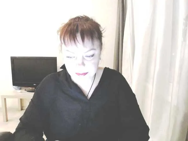 Live sex webcam photo for Marina378 #292069487