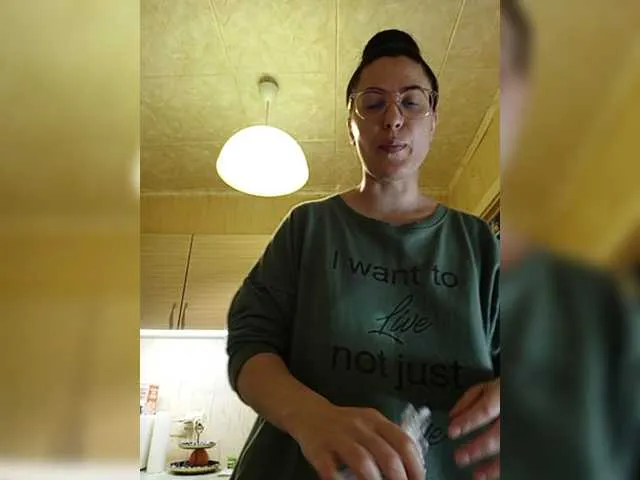 Live sex webcam photo for Marina4Love #273152567