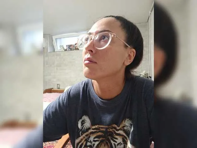 Live sex webcam photo for Marina4Love #275721573