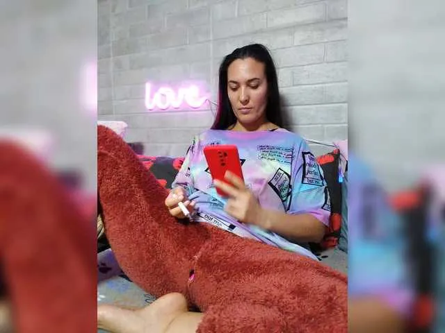 Live sex webcam photo for Marina4Love #290860288