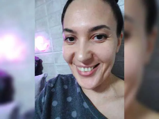 Live sex webcam photo for Marina4Love #291067318