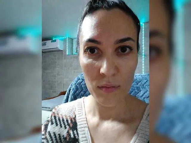 Live sex webcam photo for Marina4Love #291284345