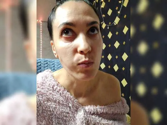 Live sex webcam photo for Marina4Love #292050856