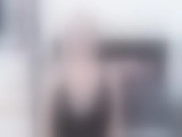 Live sex webcam photo for MarinaDirtyX #294136010