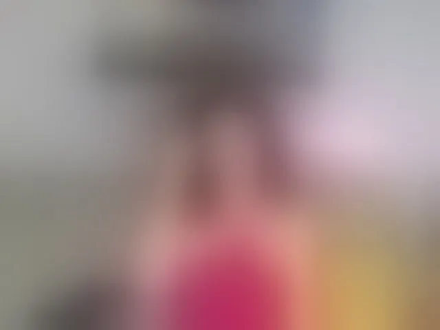 Live sex webcam photo for MarinaModel #292507625