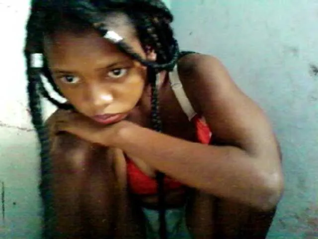 Live sex webcam photo for Marinah2 #273051991
