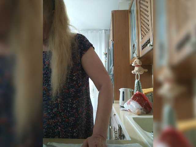 Live sex webcam photo for Marionaa #272512061