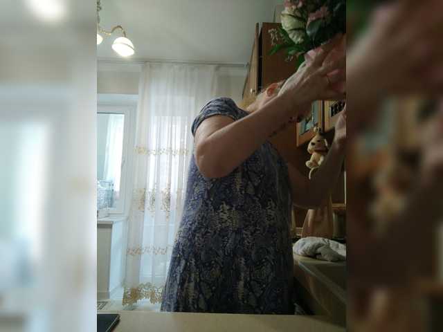 Live sex webcam photo for Marionaa #272671265