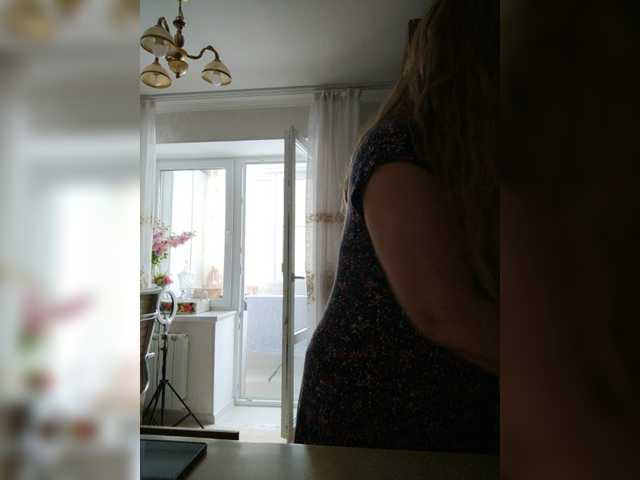 Live sex webcam photo for Marionaa #272884427