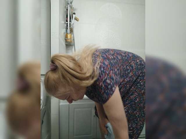 Live sex webcam photo for Marionaa #272915029