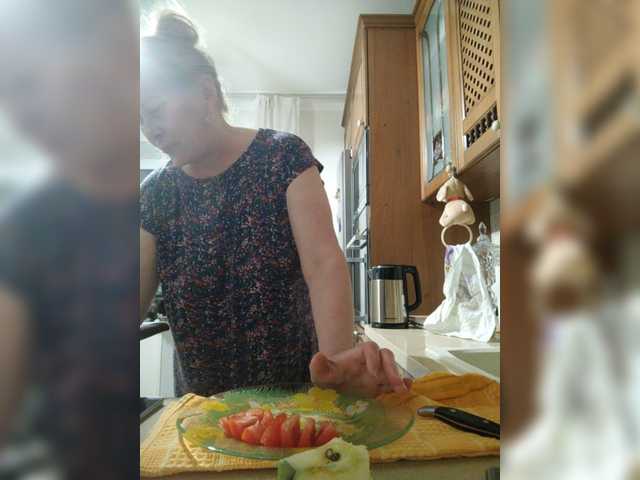 Live sex webcam photo for Marionaa #273316121