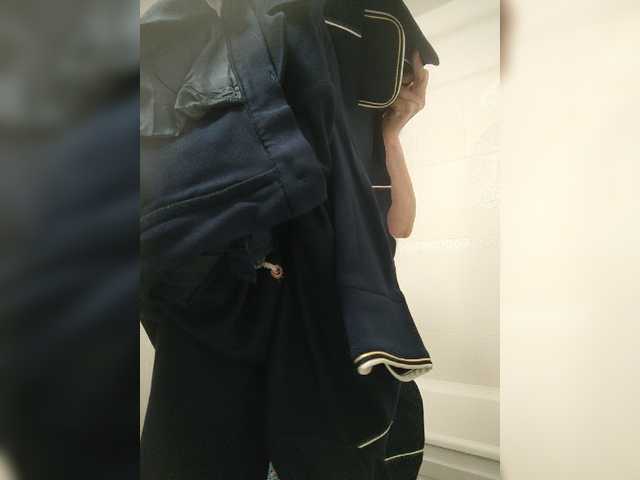 Live sex webcam photo for Marionaa #273511054