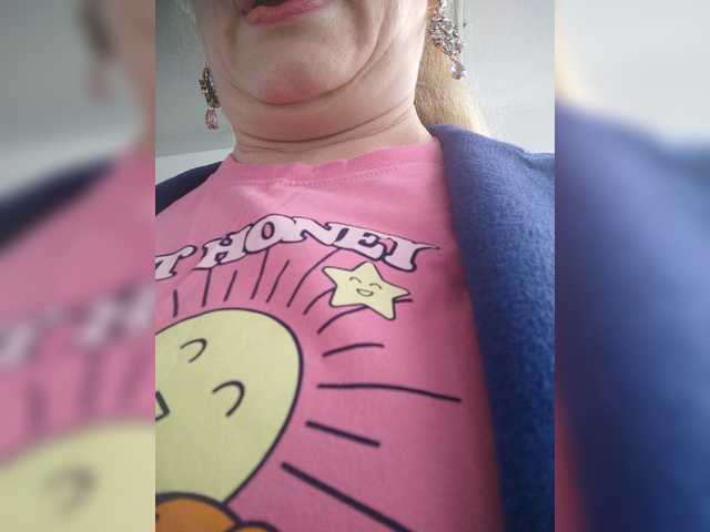 Live sex webcam photo for Marionaa #273535087