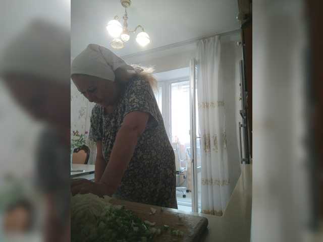 Live sex webcam photo for Marionaa #273811948