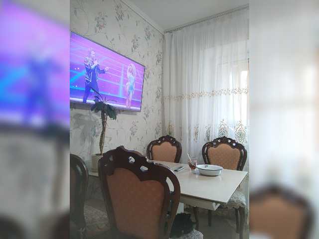 Live sex webcam photo for Marionaa #274051639