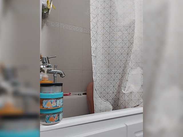 Live sex webcam photo for Marionaa #277077583