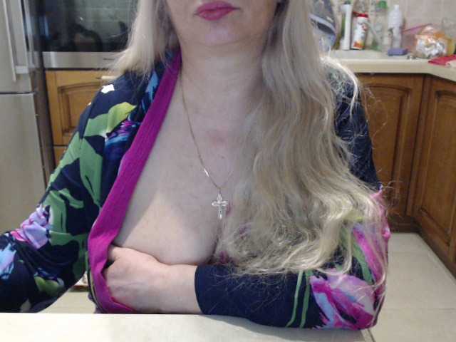 Live sex webcam photo for Marionaa #277224714