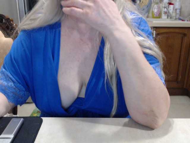 Live sex webcam photo for Marionaa #277264932