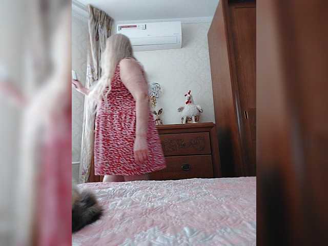 Live sex webcam photo for Marionaa #277345973