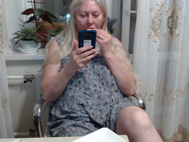 Live sex webcam photo for Marionaa #290529855