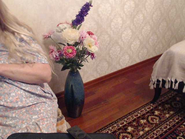 Live sex webcam photo for Marionaa #290638047