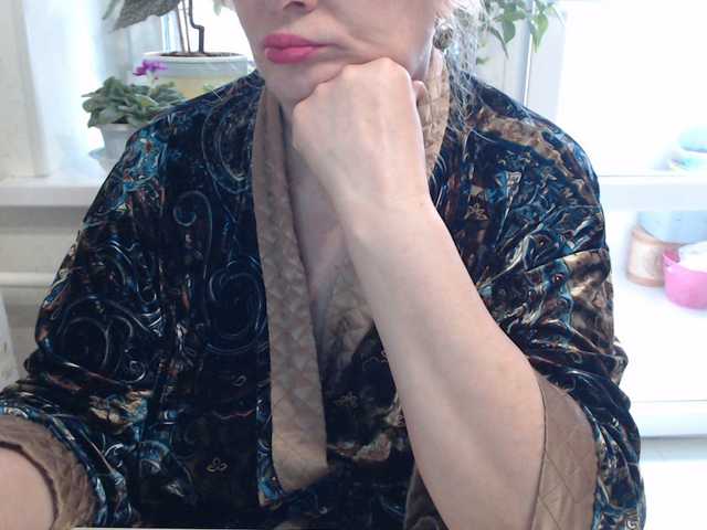 Live sex webcam photo for Marionaa #291056752