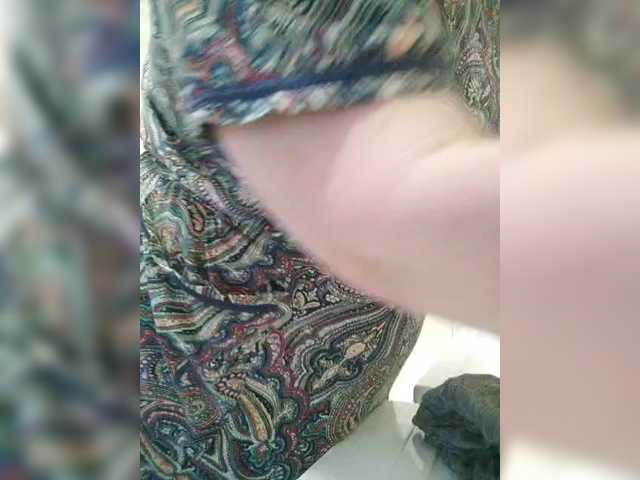 Live sex webcam photo for Marionaa #291237462