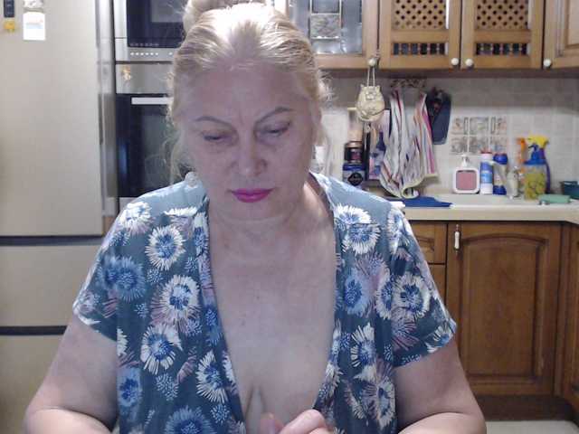 Live sex webcam photo for Marionaa #291294971