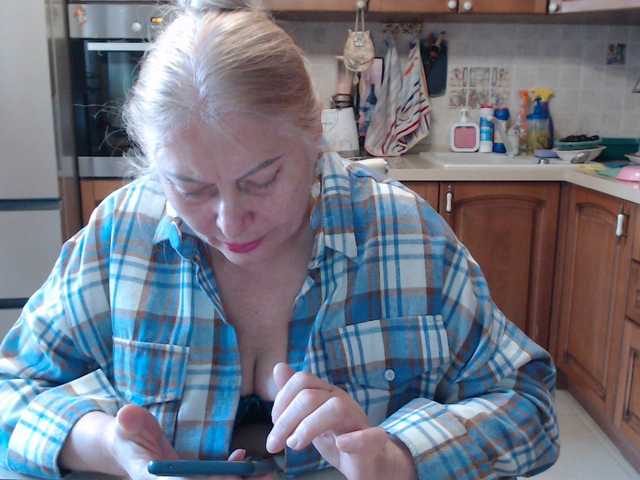 Live sex webcam photo for Marionaa #291324003