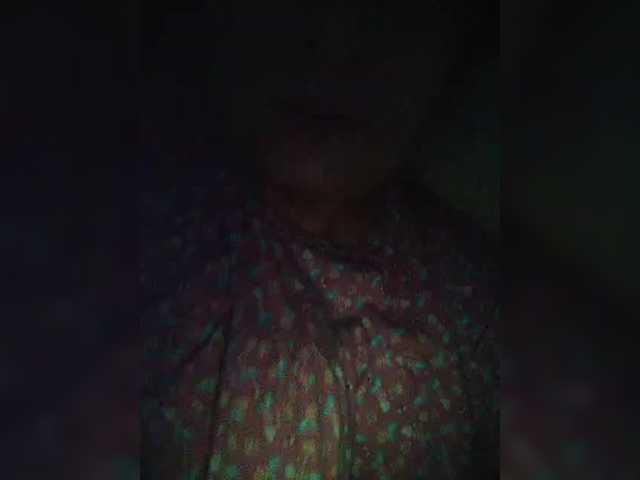 Live sex webcam photo for Marionaa #291461428