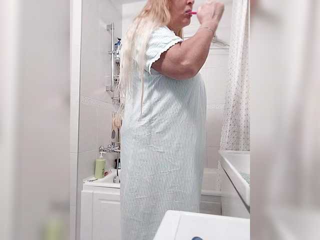 Live sex webcam photo for Marionaa #291986133