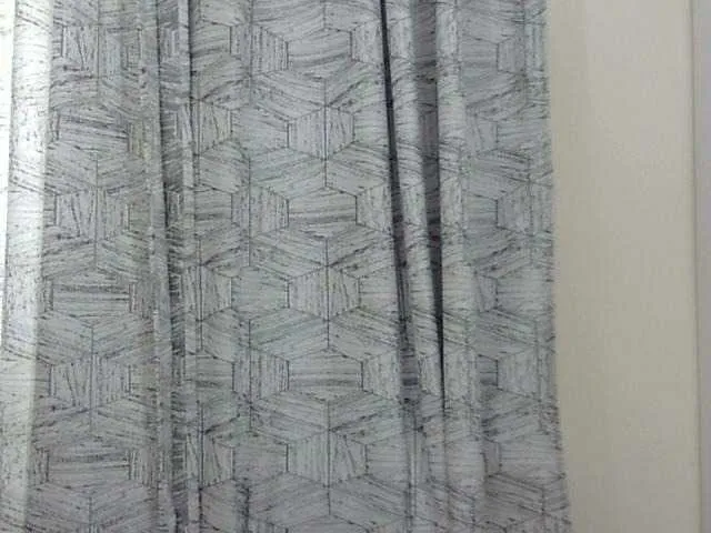 Live sex webcam photo for Marionlolo #292305469