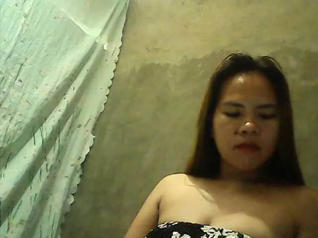 Live sex webcam photo for Maripossa888 #276008434
