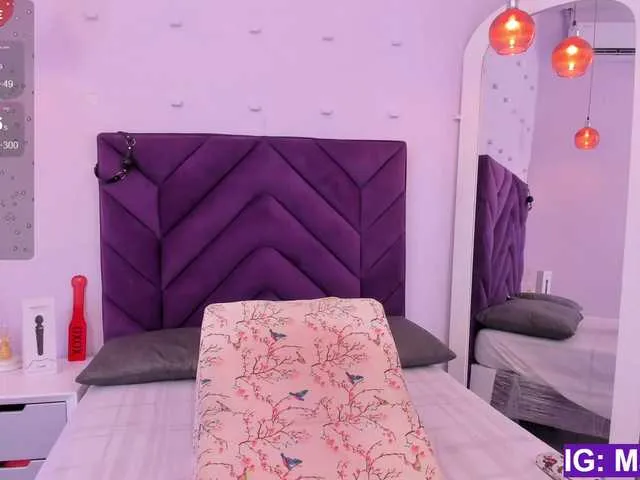 Live sex webcam photo for Maristxxr #289753799