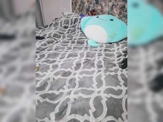 Live sex webcam photo for MariyKis #276731113