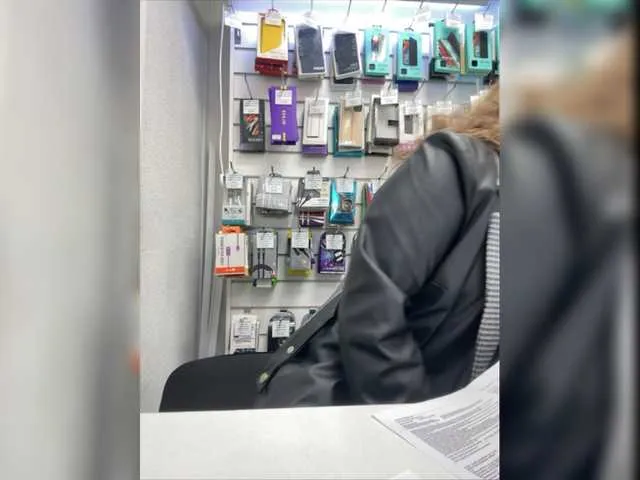 Live sex webcam photo for Markkizaa #277137795