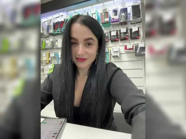 Live sex webcam photo for Markkizaa #290716096