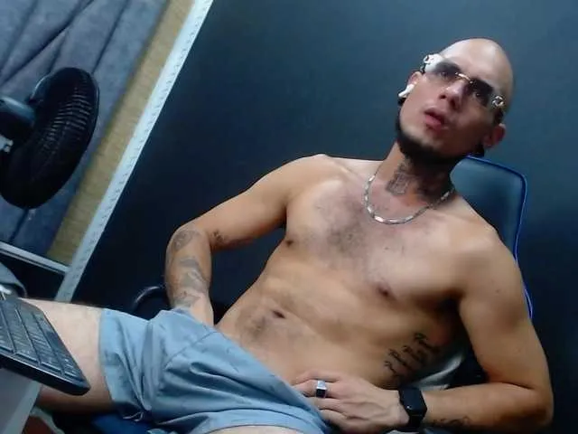 Live sex webcam photo for MarksKlein
