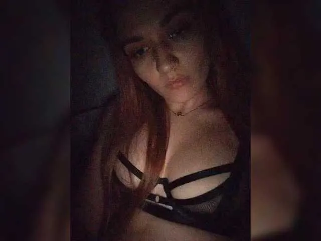 Live sex webcam photo for Marmalatoaaa #290639790