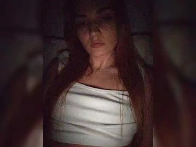 Live sex webcam photo for Marmalatoaaa #290688209