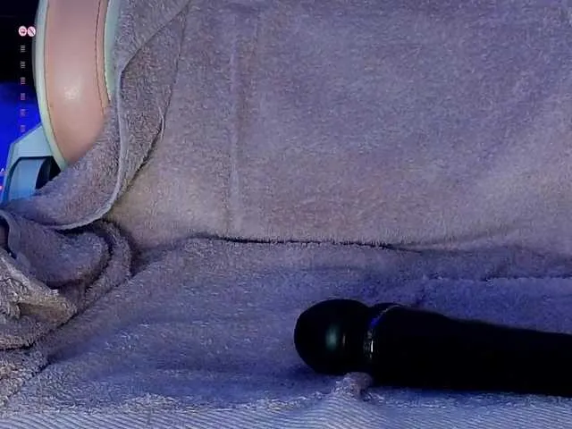 Live sex webcam photo for Marrie1 #291130163
