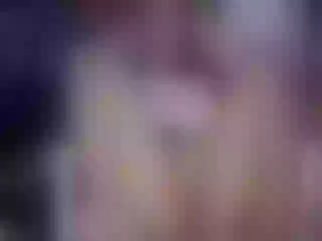 Live sex webcam photo for Marrie1 #291298381