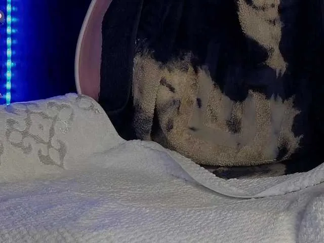 Live sex webcam photo for Marrie1 #291600668