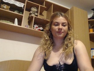 Live sex webcam photo for Marrrisssa #165353687