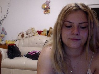 Live sex webcam photo for Marrrisssa #172515577