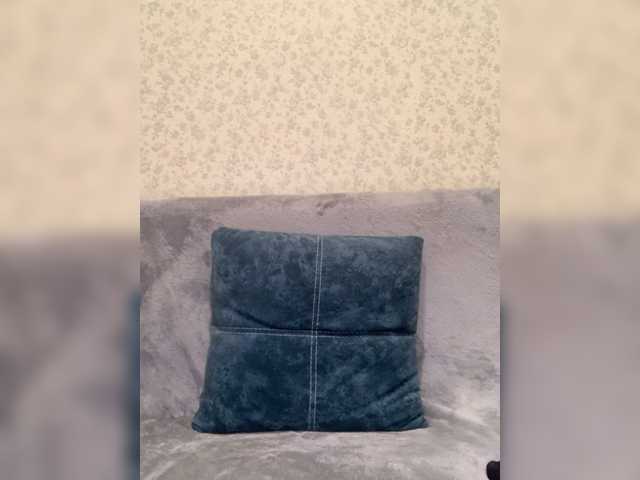 Live sex webcam photo for Marshmello4 #276236298