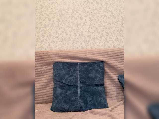 Live sex webcam photo for Marshmello4 #276756536